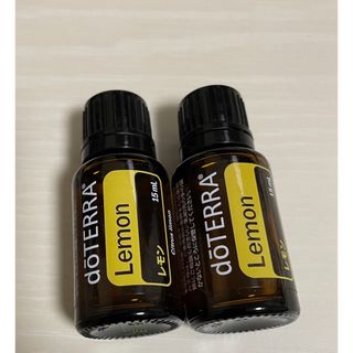 ドテラ(doTERRA)のdoTERRA ドテラ　正規品　レモン15 ml２本(エッセンシャルオイル（精油）)