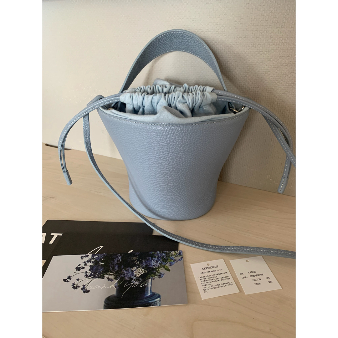 AYAKO Pottery Bag (Ice Blue） レディースのバッグ(トートバッグ)の商品写真