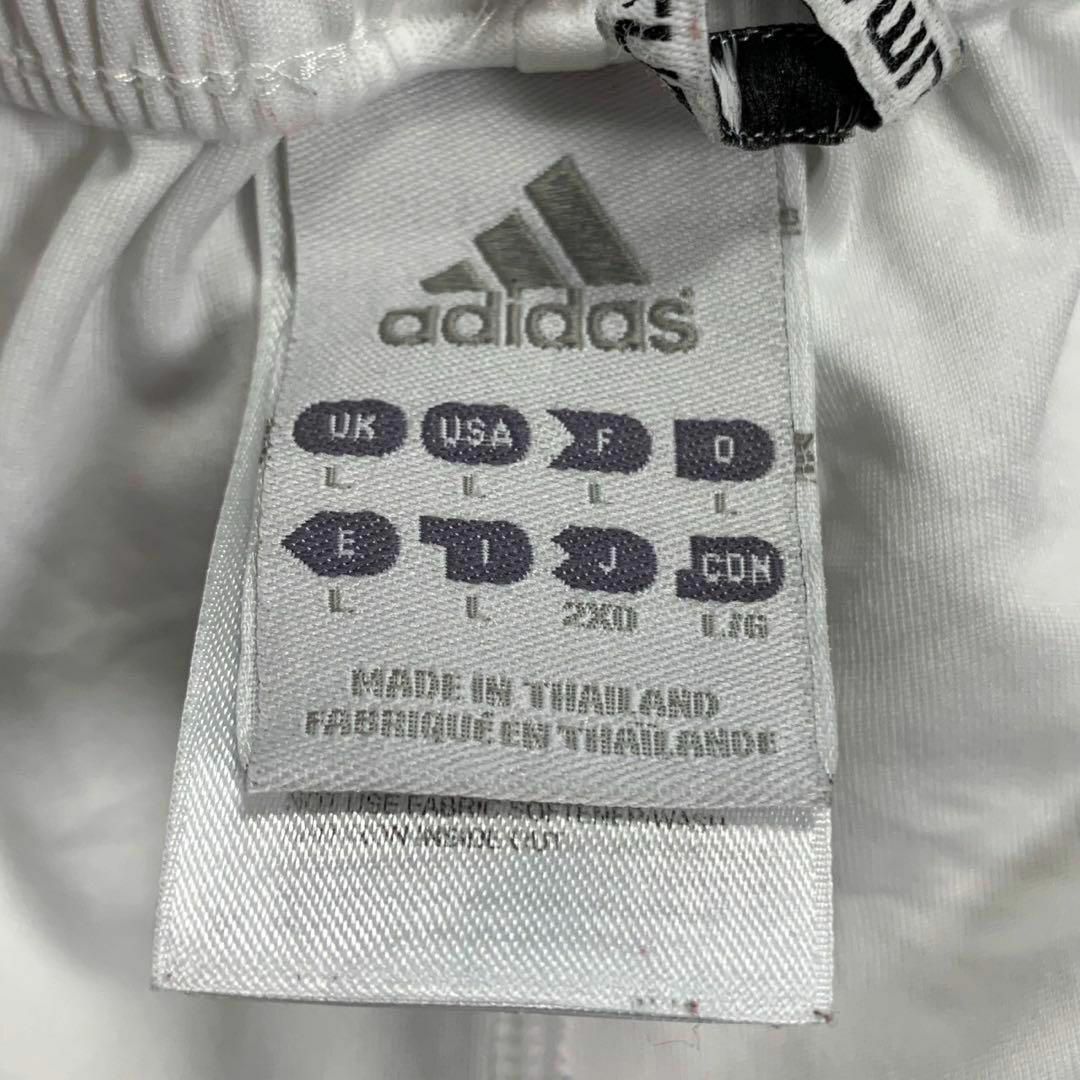 adidas(アディダス)のadidas サッカーパンツUS Lサイズ アディダス スポーツ/アウトドアのサッカー/フットサル(ウェア)の商品写真