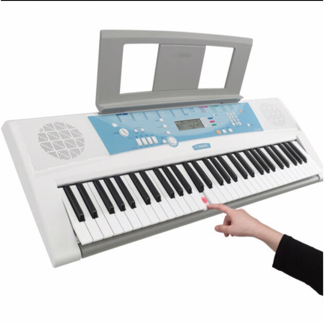ヤマハ(ヤマハ)のYAMAHA  EZ-J220  電子キーボード 楽器の鍵盤楽器(キーボード/シンセサイザー)の商品写真