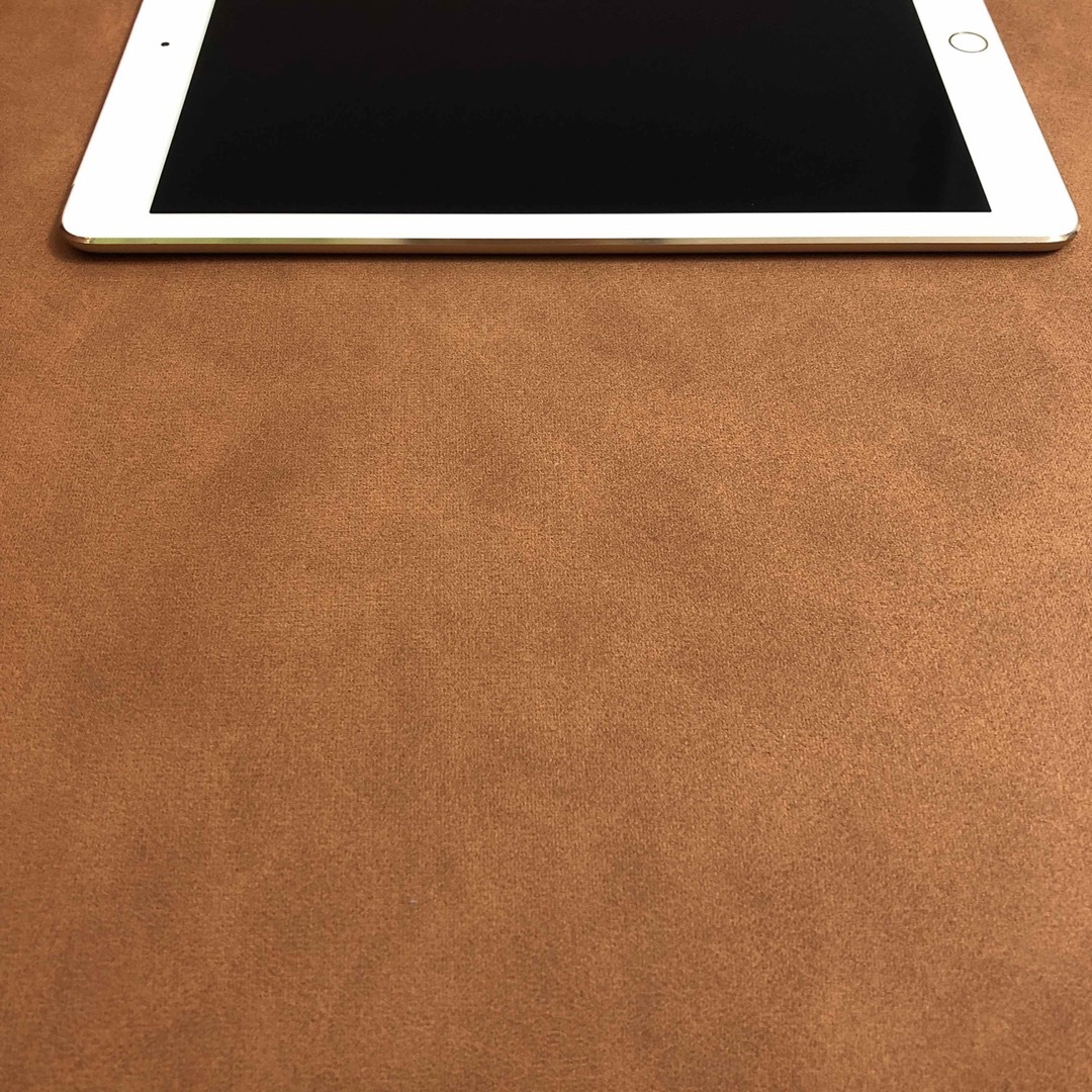 iPad(アイパッド)の7206 電池最良好 iPad Air2 第2世代 32GB au スマホ/家電/カメラのPC/タブレット(タブレット)の商品写真