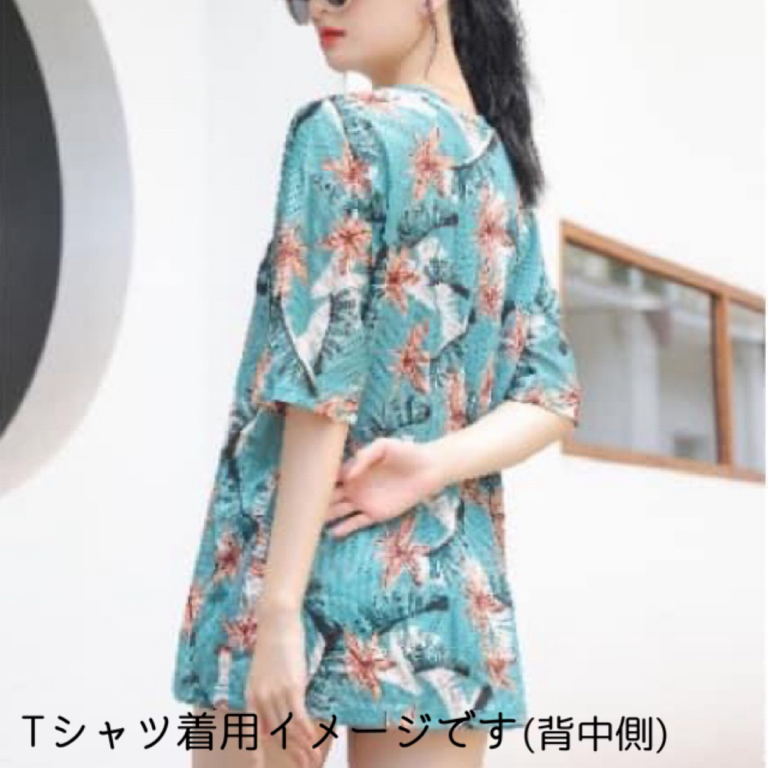 新品 未使用 グリーン フリーサイズ 160 ビキニ Tシャツ 3点 セット  キッズ/ベビー/マタニティのキッズ服女の子用(90cm~)(水着)の商品写真