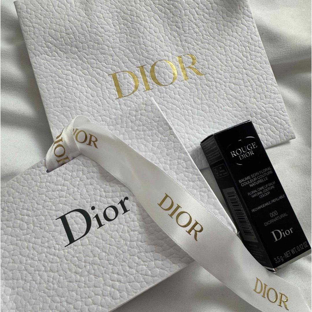 Dior(ディオール)のルージュ ディオール バーム000 ディオールナチュラルサテンリップバーム コスメ/美容のスキンケア/基礎化粧品(リップケア/リップクリーム)の商品写真