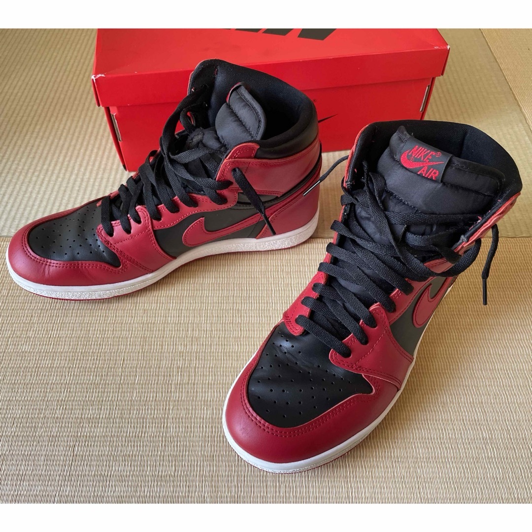 NIKE(ナイキ)のNike AirJordan 1 High ’85  "Varsity Red" メンズの靴/シューズ(スニーカー)の商品写真