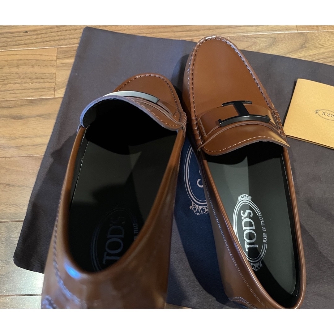 TOD'S(トッズ)の【約９万・新品】TOD’S  トッズ　ドライビングシューズ メンズの靴/シューズ(スリッポン/モカシン)の商品写真