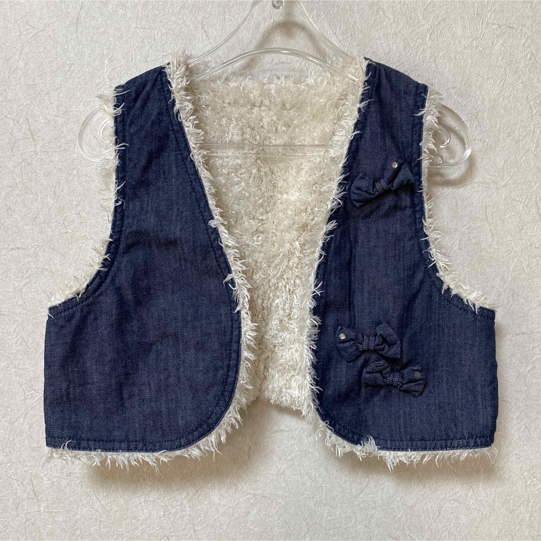 モコモコ×デニムベスト キッズ/ベビー/マタニティのキッズ服女の子用(90cm~)(ジャケット/上着)の商品写真