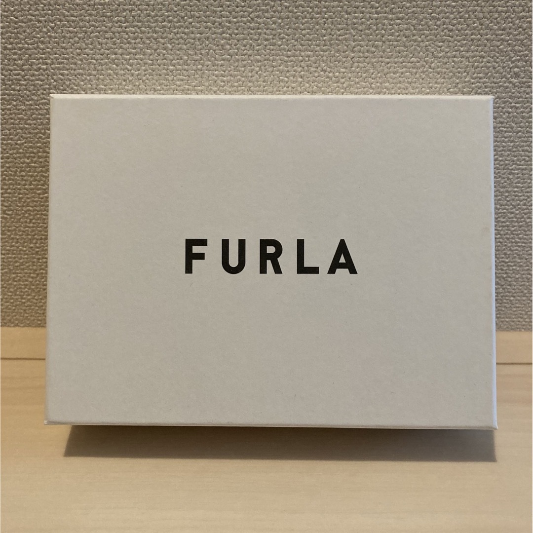 Furla(フルラ)のFURLA 箱11.5cm×15.5cm レディースのバッグ(ショップ袋)の商品写真