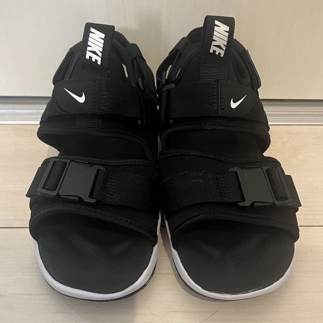 NIKE(ナイキ)の値下げ不可　NIKE キャニオン　スポーツサンダル　24cm レディースの靴/シューズ(サンダル)の商品写真