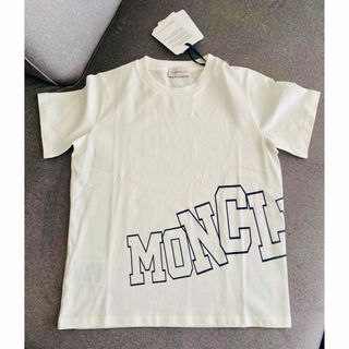 モンクレール(MONCLER)の【本物】【新品未使用品】MONCLER モンクレール 10y Tシャツ 140(Tシャツ/カットソー)