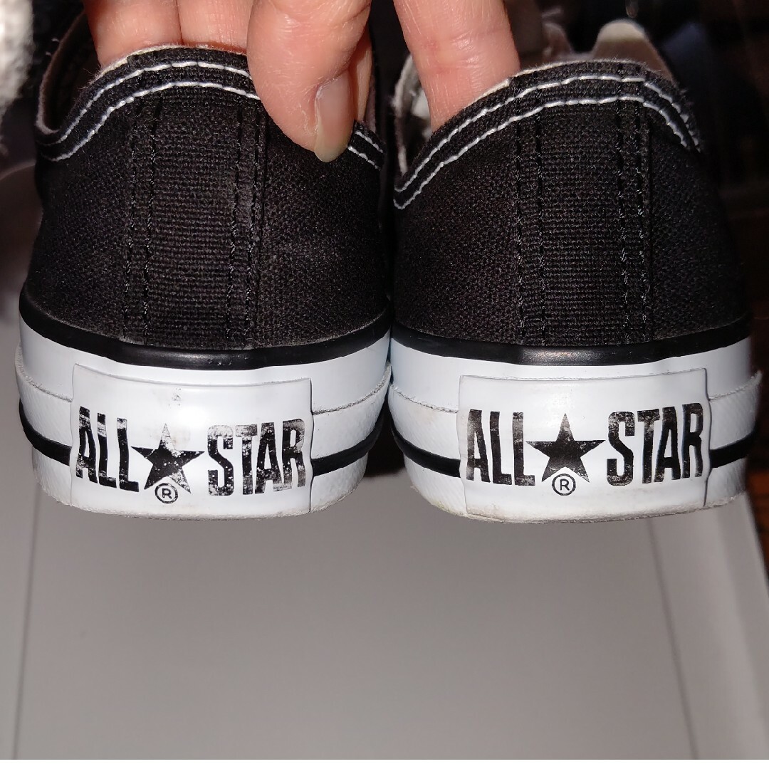 CONVERSE(コンバース)のコンバース キャンバス ローカット ブラック レディースの靴/シューズ(スニーカー)の商品写真