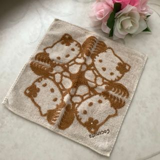 サンリオ(サンリオ)の♡キティちゃんタオルハンカチ♡キラキラ♡ストーン付き♡超美品♡(ハンカチ)