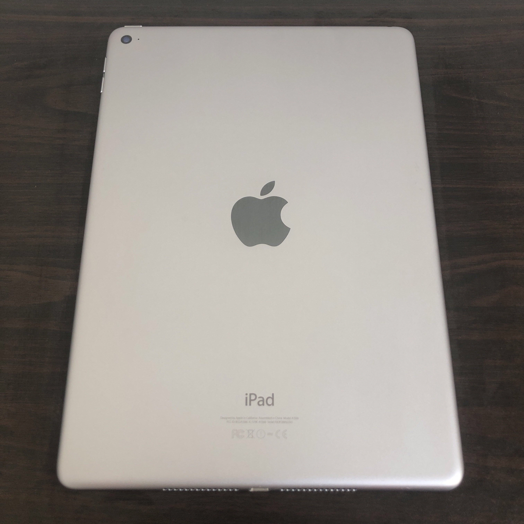 iPad(アイパッド)の5304 美品☆電池ほぼ新品☆iPadAir2第2世代16GB WIFIモデル☆ スマホ/家電/カメラのPC/タブレット(タブレット)の商品写真