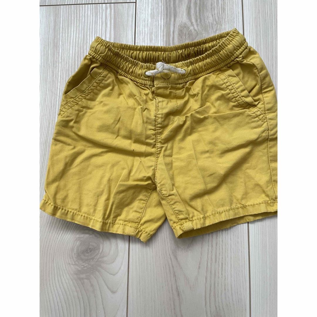 ZARA(ザラ)のザラ　ショートパンツ　92cm キッズ/ベビー/マタニティのキッズ服男の子用(90cm~)(パンツ/スパッツ)の商品写真