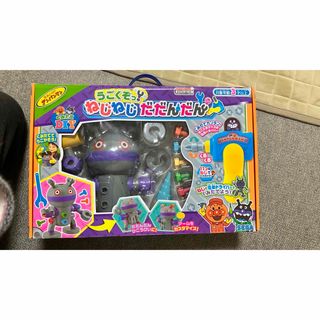 セガ(SEGA)のアンパンマン くみたてDIY うごくぞっ！ねじねじだだんだん(1セット)(知育玩具)