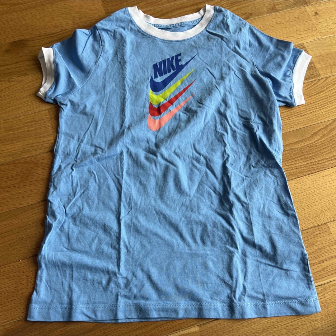 NIKE(ナイキ)の未使用品NIKEナイキ　リンガーTシャツ　kids XL170 キッズ/ベビー/マタニティのキッズ服女の子用(90cm~)(Tシャツ/カットソー)の商品写真