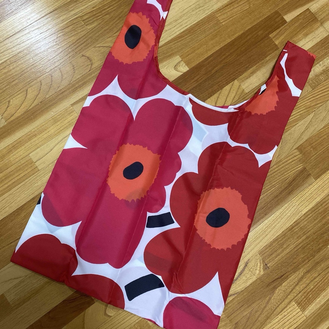 marimekko(マリメッコ)の新品　marimekko マリメッコ　エコバッグ バッグ　トートバッグ レディースのバッグ(エコバッグ)の商品写真