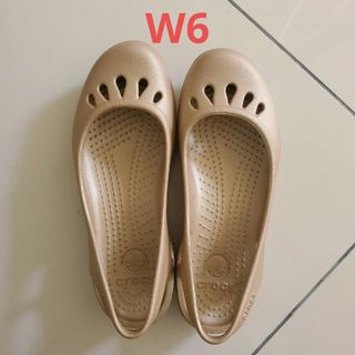 クロックス(crocs)のクロックス　マリンディ　ゴールド　W6(サンダル)