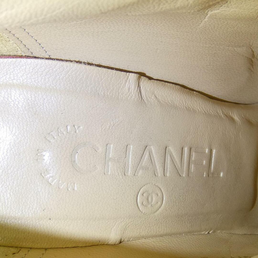 CHANEL(シャネル)のシャネル CHANEL ブーツ レディースの靴/シューズ(ブーツ)の商品写真