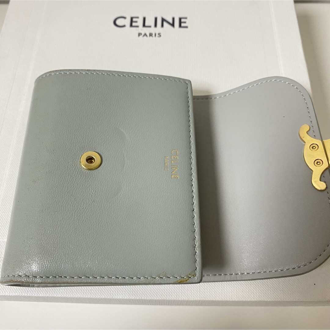 celine(セリーヌ)の【4/15お値下げ】CELINE トリオンフ 二つ折り財布 レディースのファッション小物(財布)の商品写真