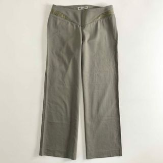 イッセイミヤケ(ISSEY MIYAKE)の25d14 ISSEY MIYAKE イッセイミヤケ レース切替 カジュアルパンツ ボトム クロップドパンツ 伸縮素材 IM41FF022 サイズ1 カーキ レディース(その他)