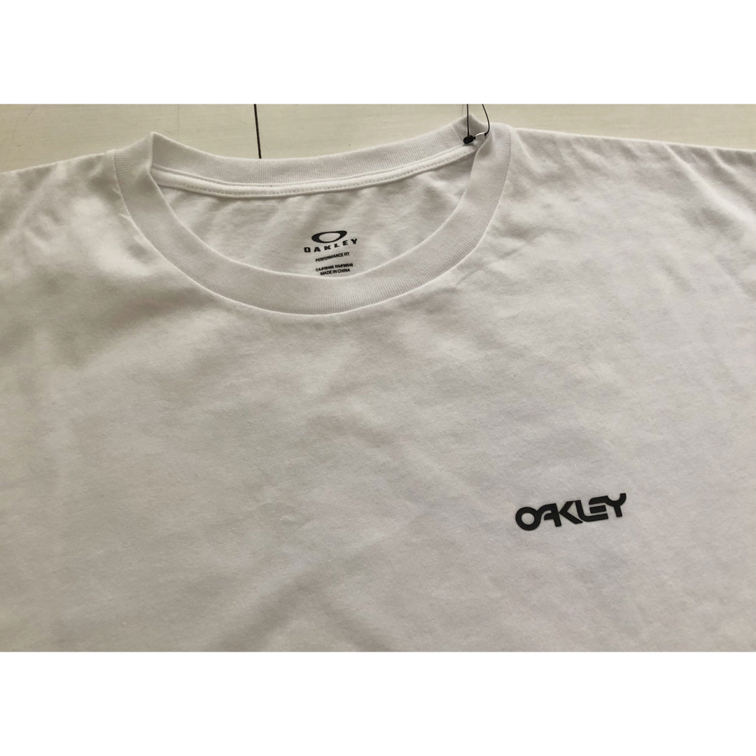 Oakley(オークリー)の☆￥6,050オークリーOAKLEY★限定Ｔシャツ【3XL】☆  メンズのトップス(Tシャツ/カットソー(半袖/袖なし))の商品写真