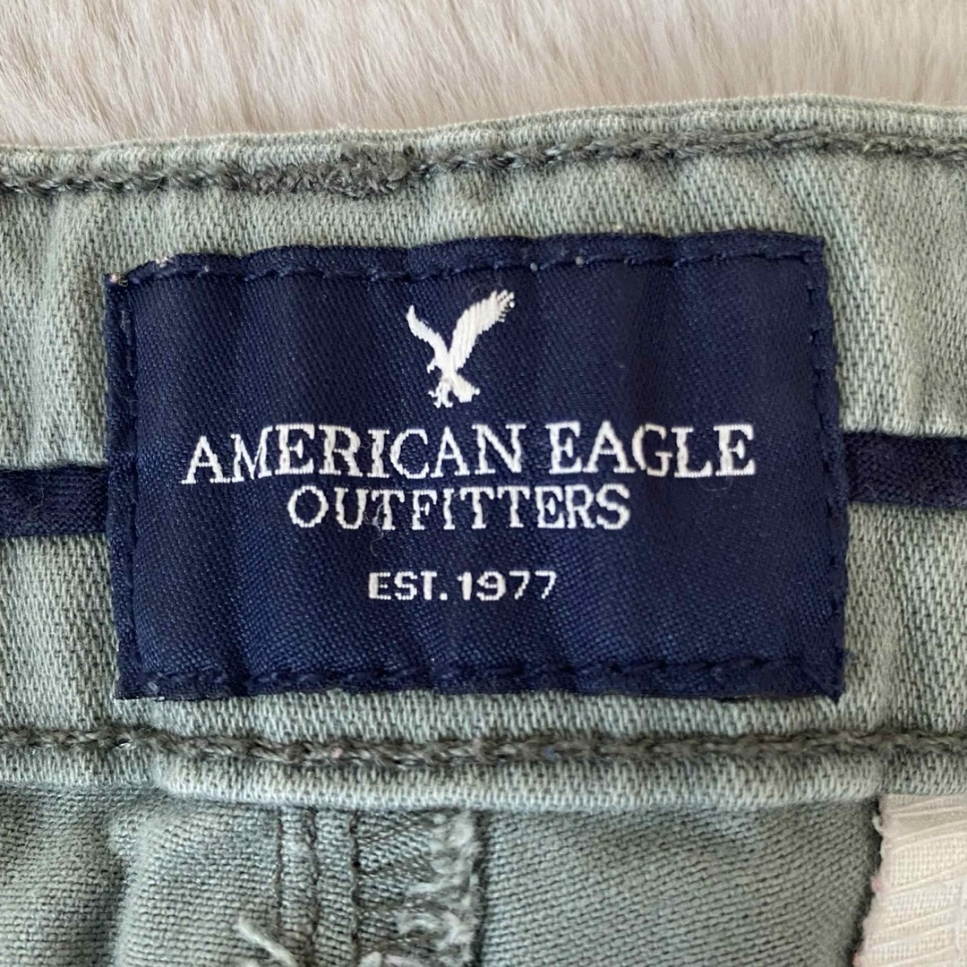 American Eagle(アメリカンイーグル)のショートパンツ カーキ アメリカンイーグル  レディースのパンツ(ショートパンツ)の商品写真