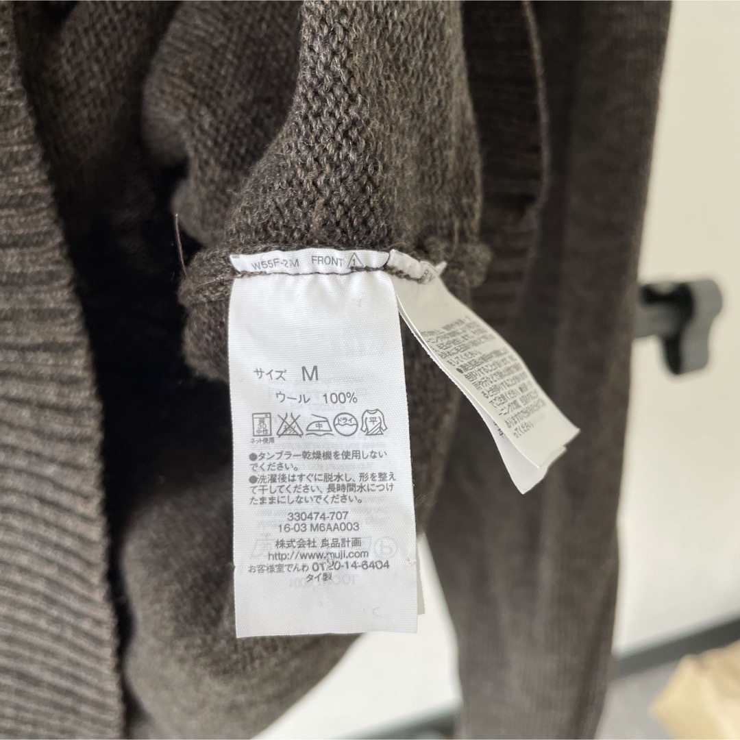 MUJI (無印良品)(ムジルシリョウヒン)の無印良品　メンズ　長袖　ウールクルーネックセーター　Mサイズ　ブラウン メンズのトップス(ニット/セーター)の商品写真