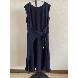 タラジャーモン(TARA JARMON)の美品　TARAJARMON　タラジャーモン　ワンピース　ドレス　ネイビー　S(ひざ丈ワンピース)