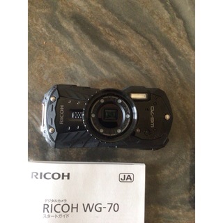 リコー(RICOH)の値下げ！RICOH コンパクトデジカメ WG-70 BLACK(コンパクトデジタルカメラ)