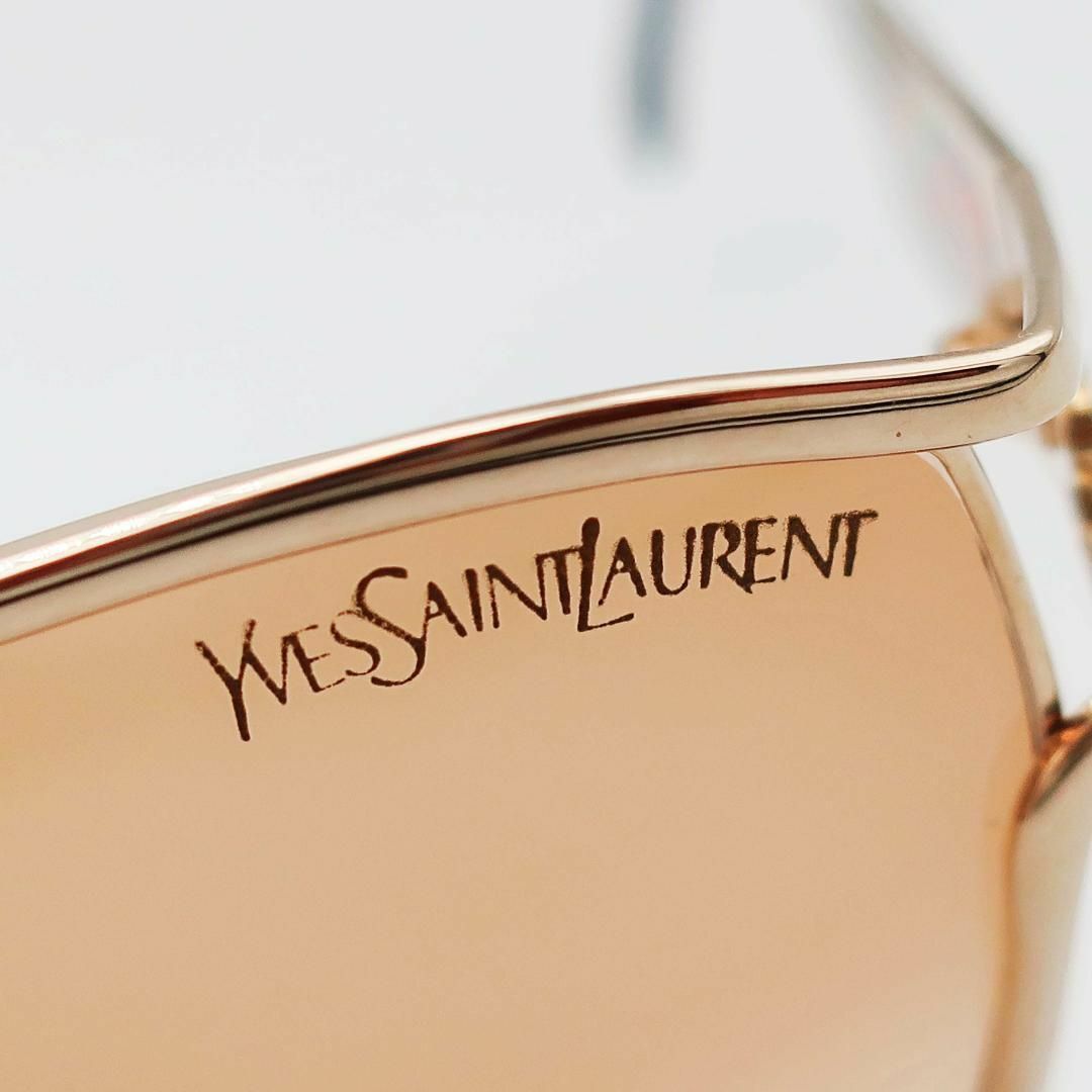 Yves Saint Laurent(イヴサンローラン)の正規品 サンローラン Saint Laurent サングラス レトロ Retro レディースのファッション小物(サングラス/メガネ)の商品写真