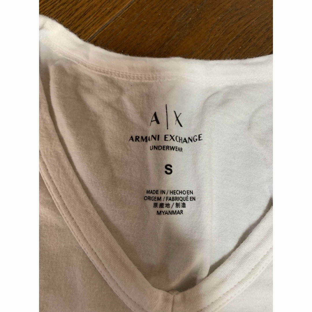 ARMANI EXCHANGE(アルマーニエクスチェンジ)のARMANIのTシャツ レディースのトップス(Tシャツ(半袖/袖なし))の商品写真