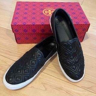 Tory Burch - トリーバーチ　キルティング　ナッパレザー　ブラック　スリッポン