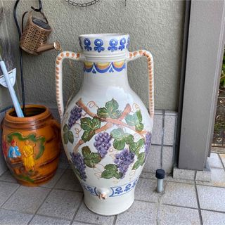 イタリア　ガーデニング　ぶどう柄　花瓶　大きな壺(花瓶)