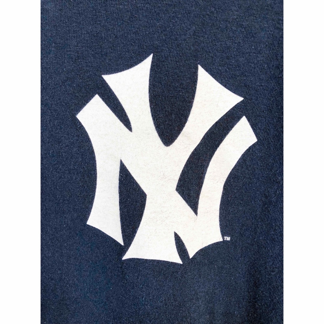 Majestic(マジェスティック)のMLB　ヤンキース　Munson　永久欠番15　Tシャツ　XL　紺　USA古着 メンズのトップス(Tシャツ/カットソー(半袖/袖なし))の商品写真