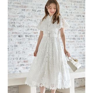 トッコクローゼット(TOCCO closet)のベルト付き配色ケープライクフラワーレースシャツワンピース(ひざ丈ワンピース)