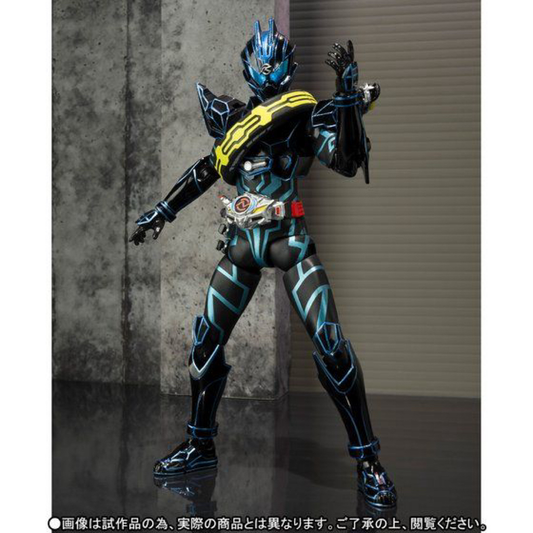 BANDAI(バンダイ)のS.H.Figuarts仮面ライダーダークドライブタイプネクスト エンタメ/ホビーのフィギュア(特撮)の商品写真