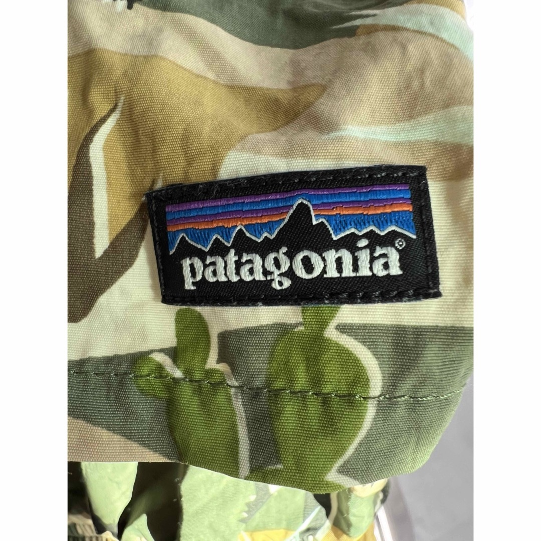 patagonia(パタゴニア)のpatagonia  バギーショーツKIDS XXL  キッズ/ベビー/マタニティのキッズ服男の子用(90cm~)(パンツ/スパッツ)の商品写真