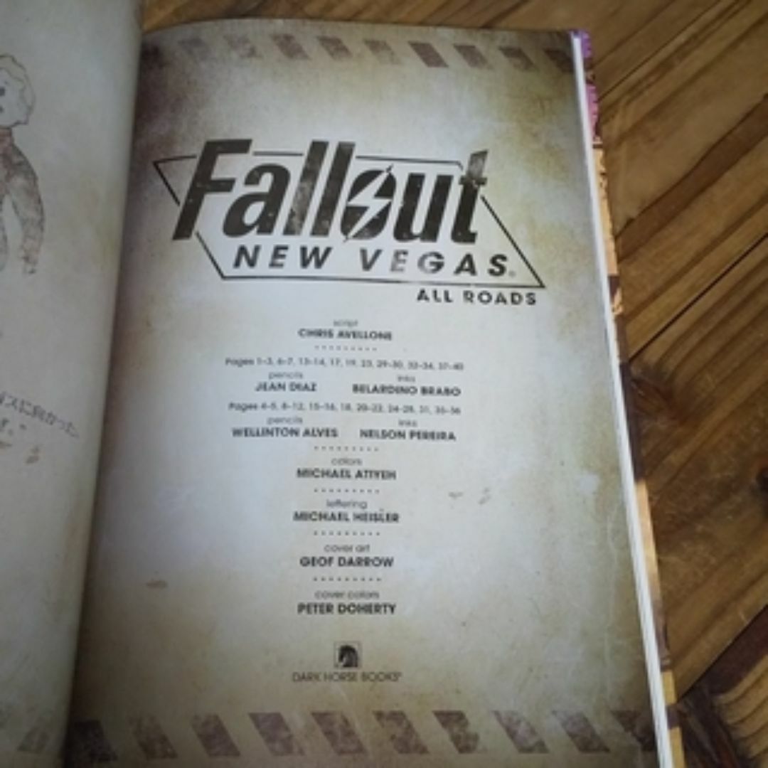 古本 Fallout : NEW VEGAS グラフィックノベル 日本語版 エンタメ/ホビーの漫画(アメコミ/海外作品)の商品写真