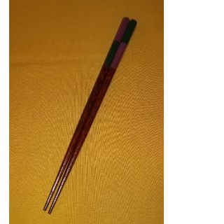 ❬新品▪未使用❭ 木製 摺漆塗り 八角 市松模様 子供箸(漆芸)