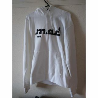 アンダーカバー(UNDERCOVER)の【新品】UNDERCOVER  MAD　パーカー(パーカー)