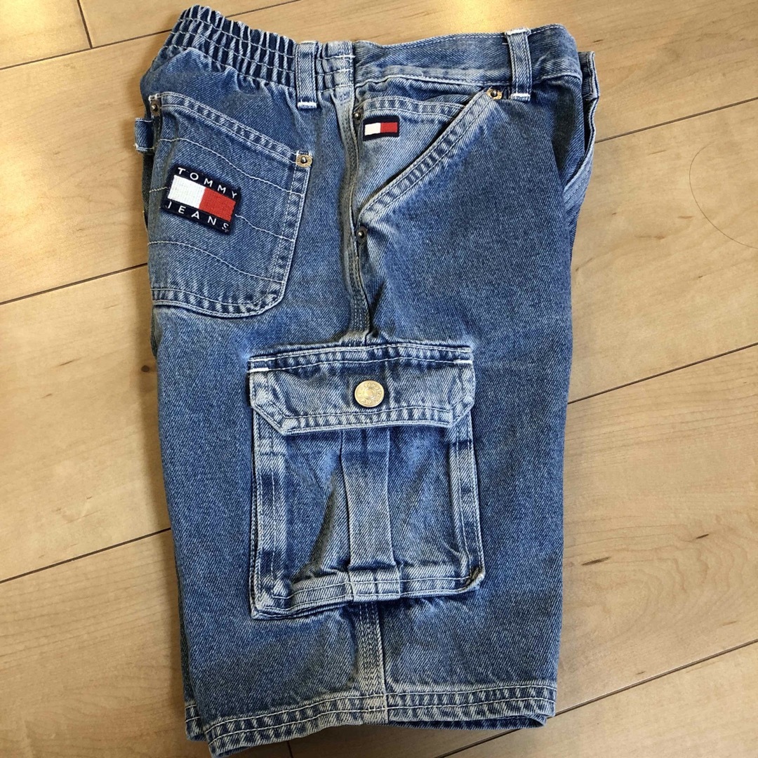 TOMMY HILFIGER(トミーヒルフィガー)のトミーヒルフィガー　120 デニム　ハーフパンツ　半ズボン キッズ/ベビー/マタニティのキッズ服男の子用(90cm~)(パンツ/スパッツ)の商品写真