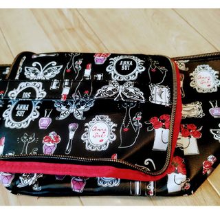 アナスイ(ANNA SUI)のＡＮＮ ＳＵＩ 　沢山入るマルチポーチ　未使用品(ポーチ)