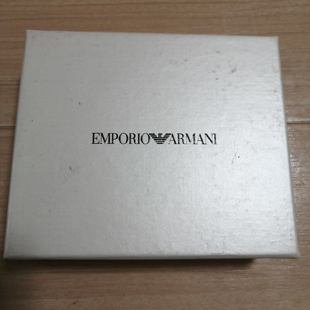 Emporio Armani(エンポリオアルマーニ)のEMPORIO ARMANI アルマーニ　メンズ　二つ折り財布 メンズのファッション小物(折り財布)の商品写真