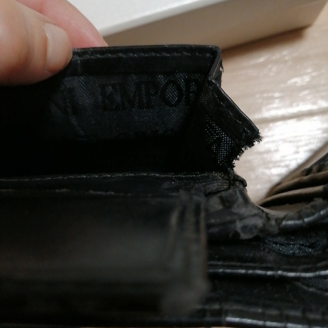 Emporio Armani(エンポリオアルマーニ)のEMPORIO ARMANI アルマーニ　メンズ　二つ折り財布 メンズのファッション小物(折り財布)の商品写真