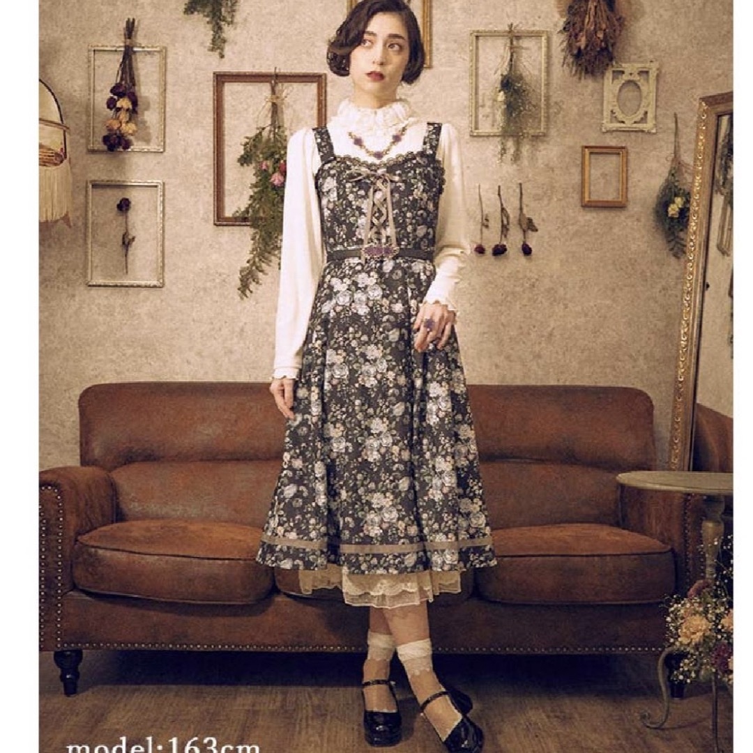 axes femme(アクシーズファム)のタグ付き新品♡アクシーズファム　ロマンティックローズ柄ジャンパースカート レディースのワンピース(ロングワンピース/マキシワンピース)の商品写真