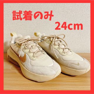 美品【NIKE】W AIR MAX VERONA ナイキエアマックス ヴェローナ(スニーカー)