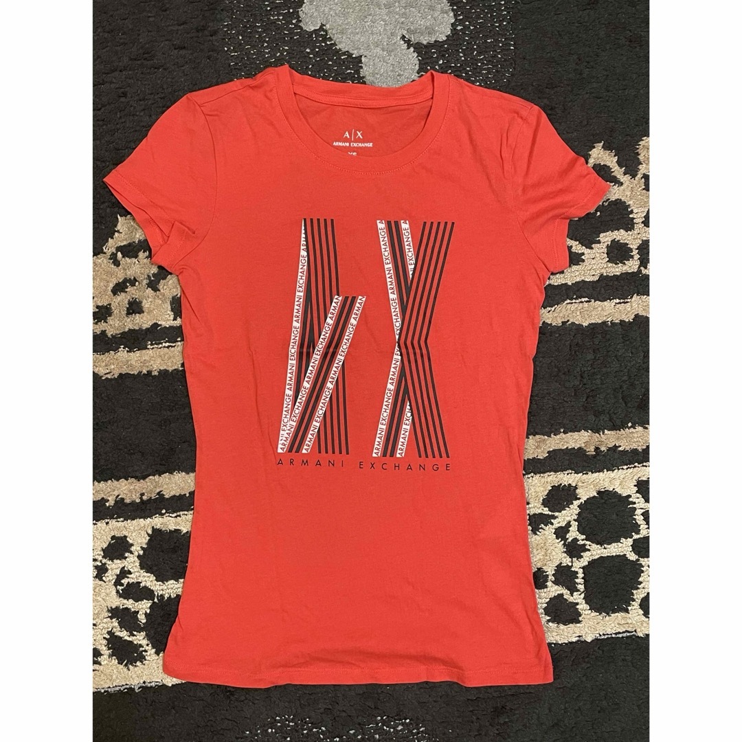 ARMANI EXCHANGE(アルマーニエクスチェンジ)の★ARMANI EXCHANGE★エネルギッシュなカラーでパワーみなぎるTシャツ レディースのトップス(Tシャツ(半袖/袖なし))の商品写真