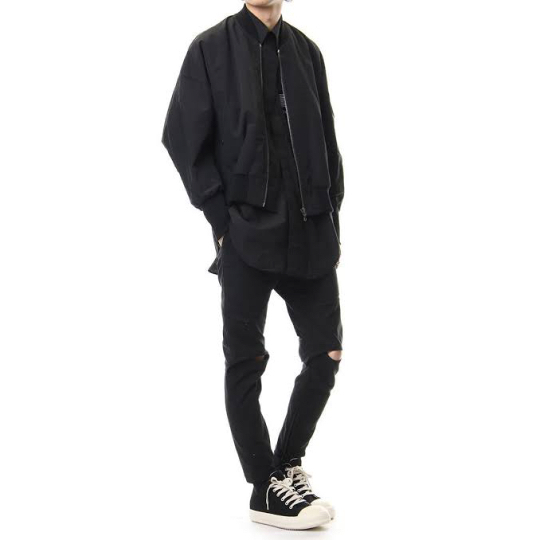 JULIUS(ユリウス)のユリウス ma-1 ブルゾン ボンバージャケット リックオウエンス sacai メンズのジャケット/アウター(ブルゾン)の商品写真