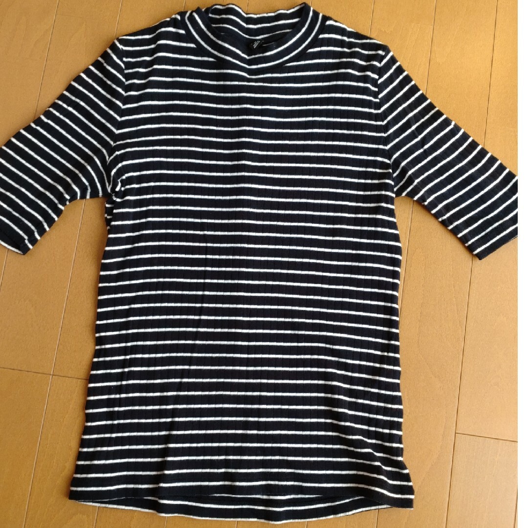 UNIQLO(ユニクロ)のユニクロ ボーダー カットソー Tシャツ  M レディースのトップス(カットソー(半袖/袖なし))の商品写真