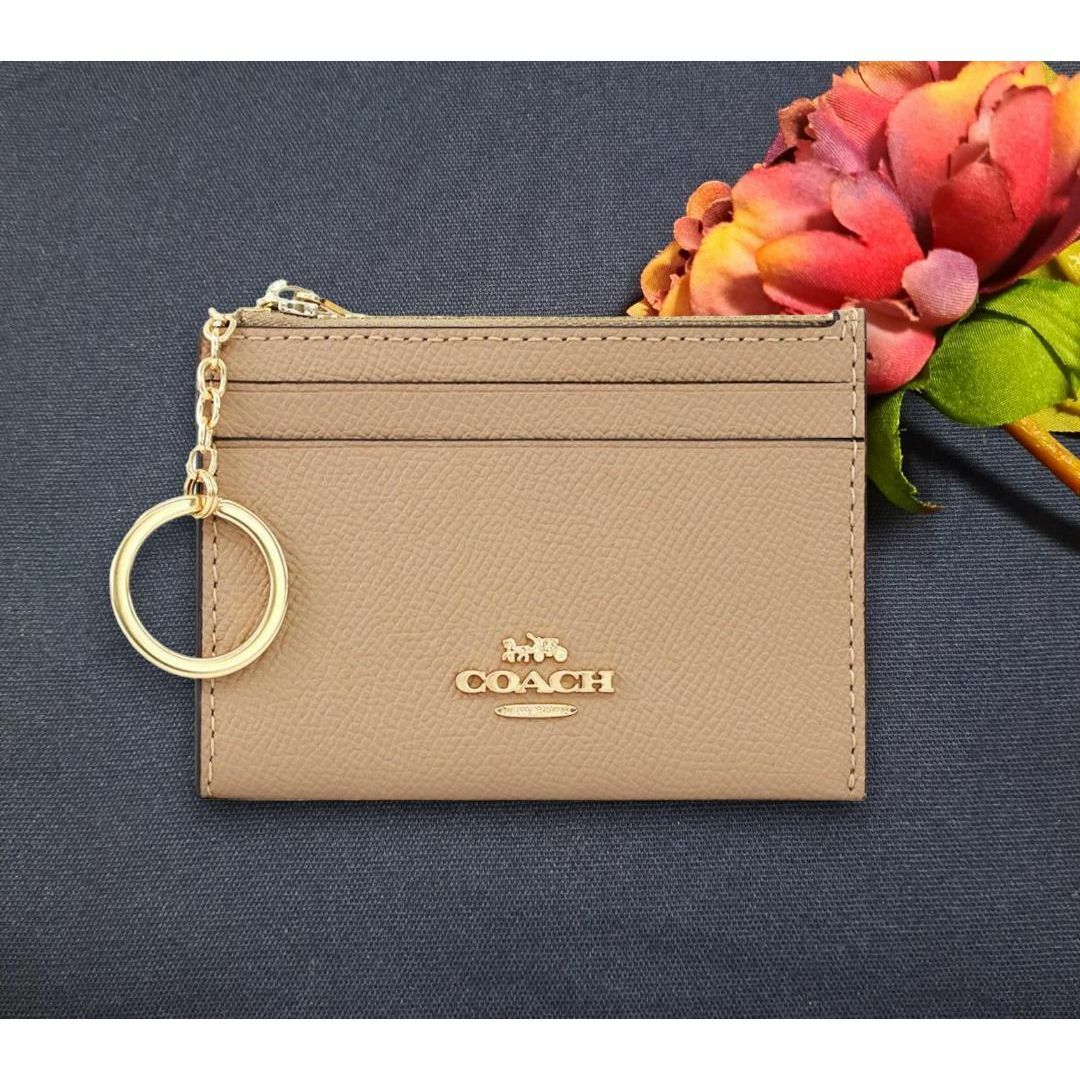 COACH(コーチ)の[コーチ COACH] レディース カードケース・パスケース ベージュ系 レディースのファッション小物(コインケース)の商品写真